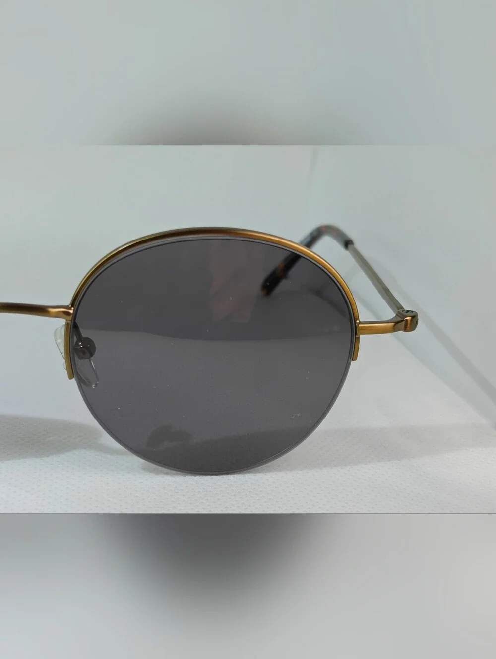 Sun Albee Bronze Frame Round. Semi Rimless.